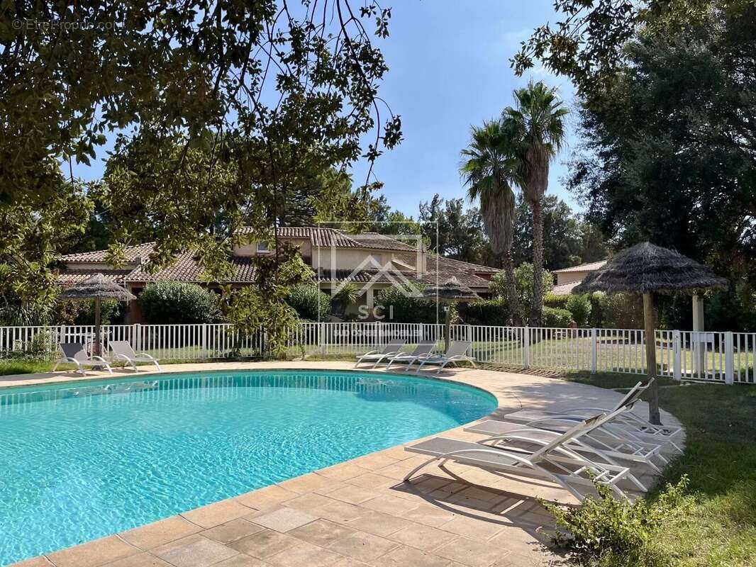 Appartement à LECCI