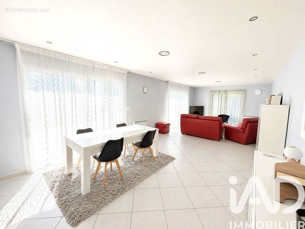 Maison 141 m² à Heuqueville  - photo 3