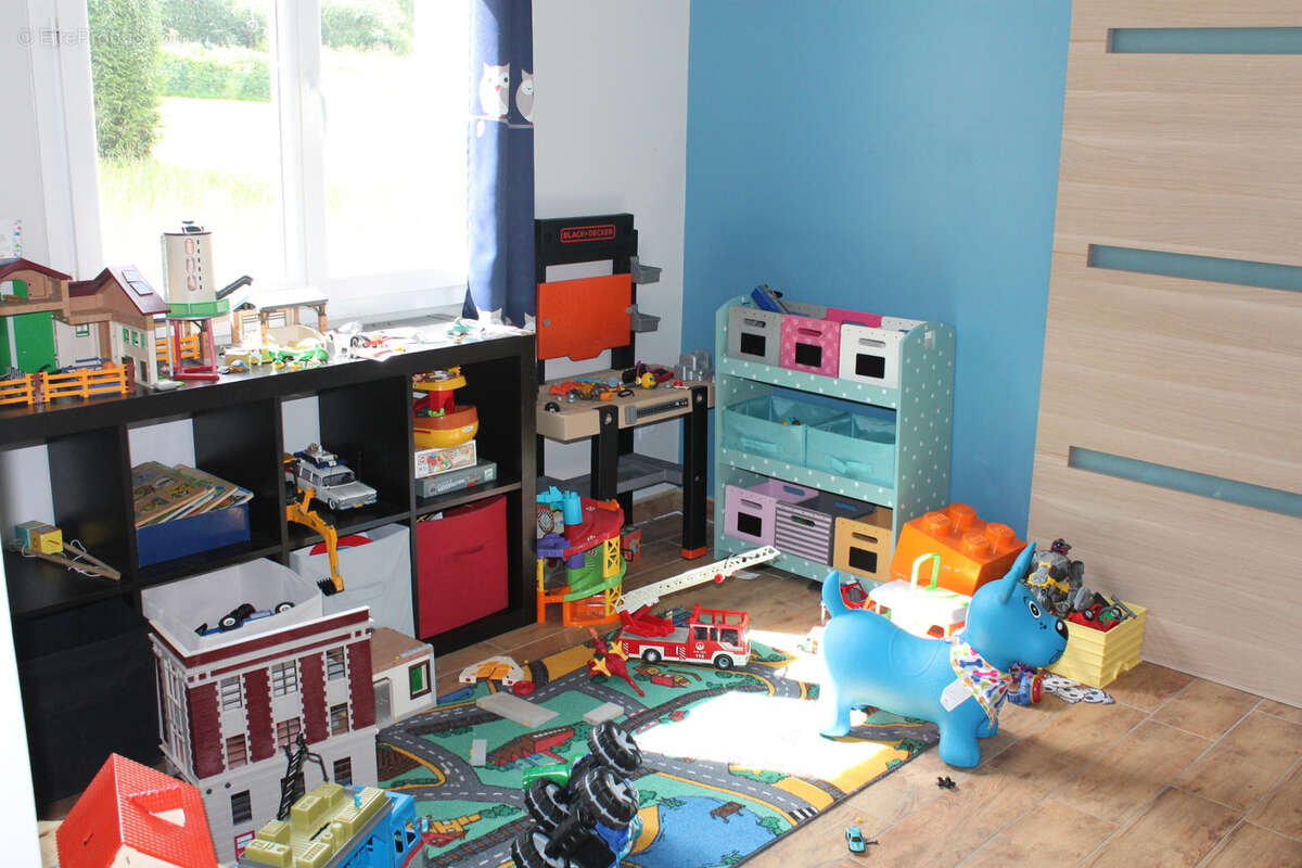 Maison à SAINT-ROMAIN-ET-SAINT-CLEMENT