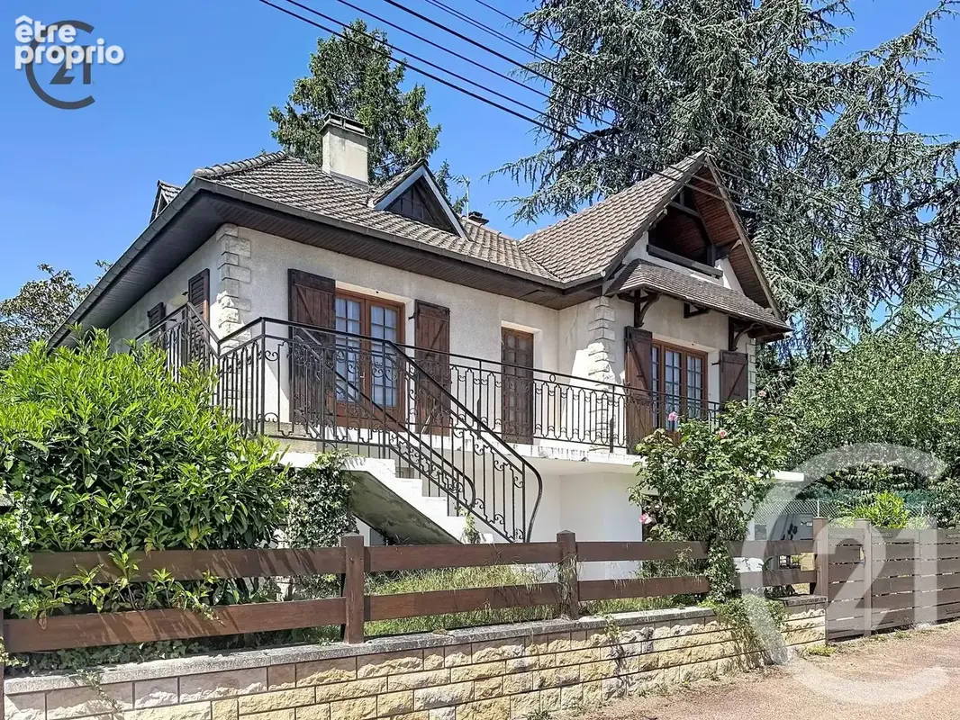 Maison à AUXERRE