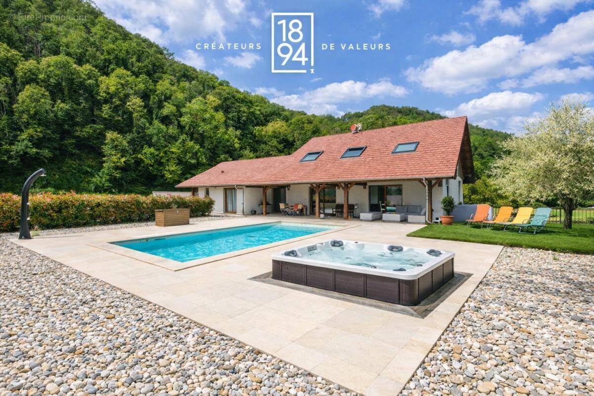 Maison à CHANAZ