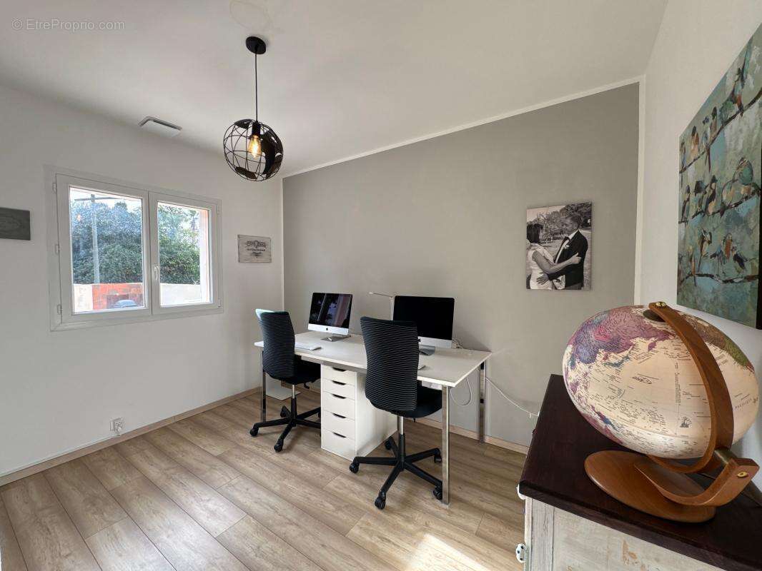 Villa de plain-pied avec logement indépendant - photo 16