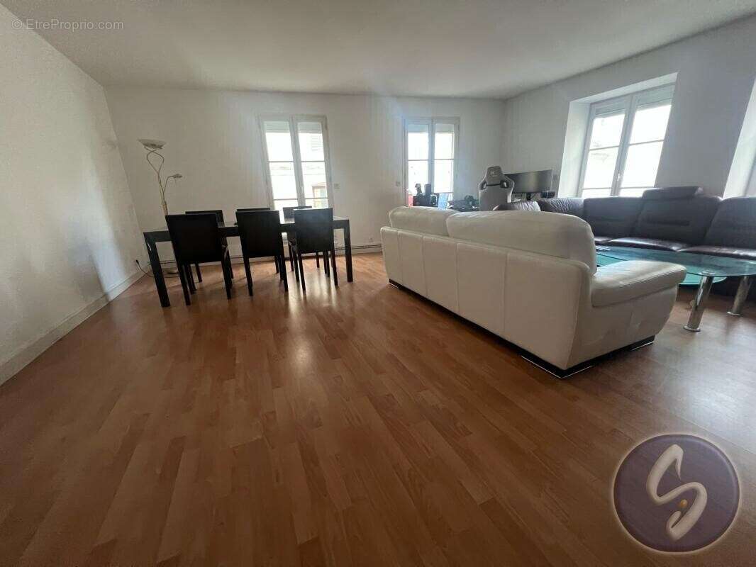 Appartement à SAINT-MAIXENT-L'ECOLE