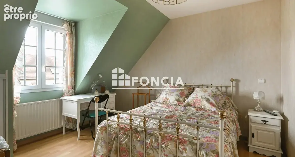 Maison de bonne construction au calme - 4 chambres - sous/sol complet - photo 9