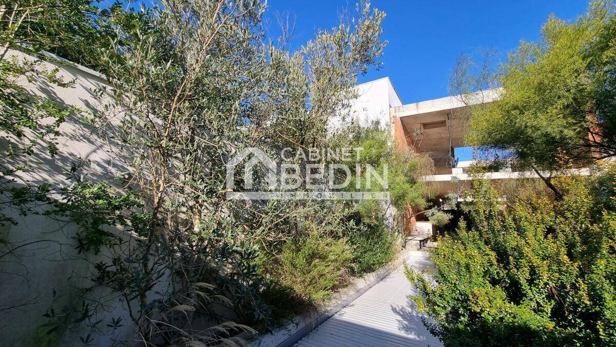 Maison à LE BOUSCAT