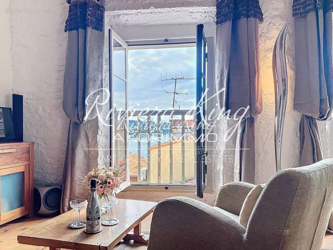 Appartement à VILLEFRANCHE-SUR-MER