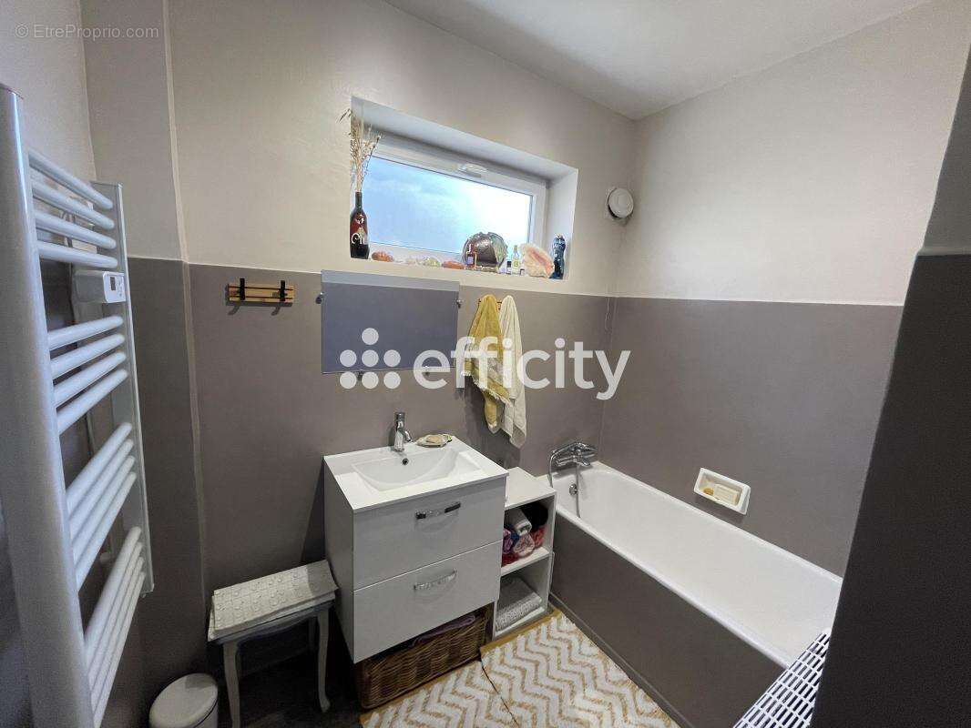 Appartement à APT