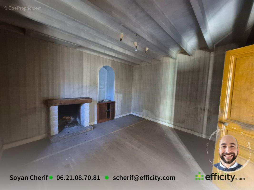 Maison à RUELLE-SUR-TOUVRE