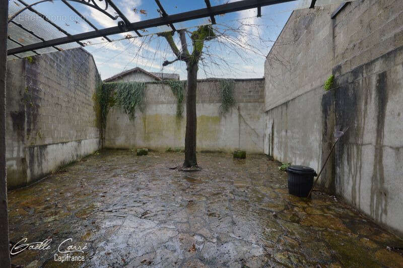 Maison 6 pièces MASSIGNAC (16) - photo 10