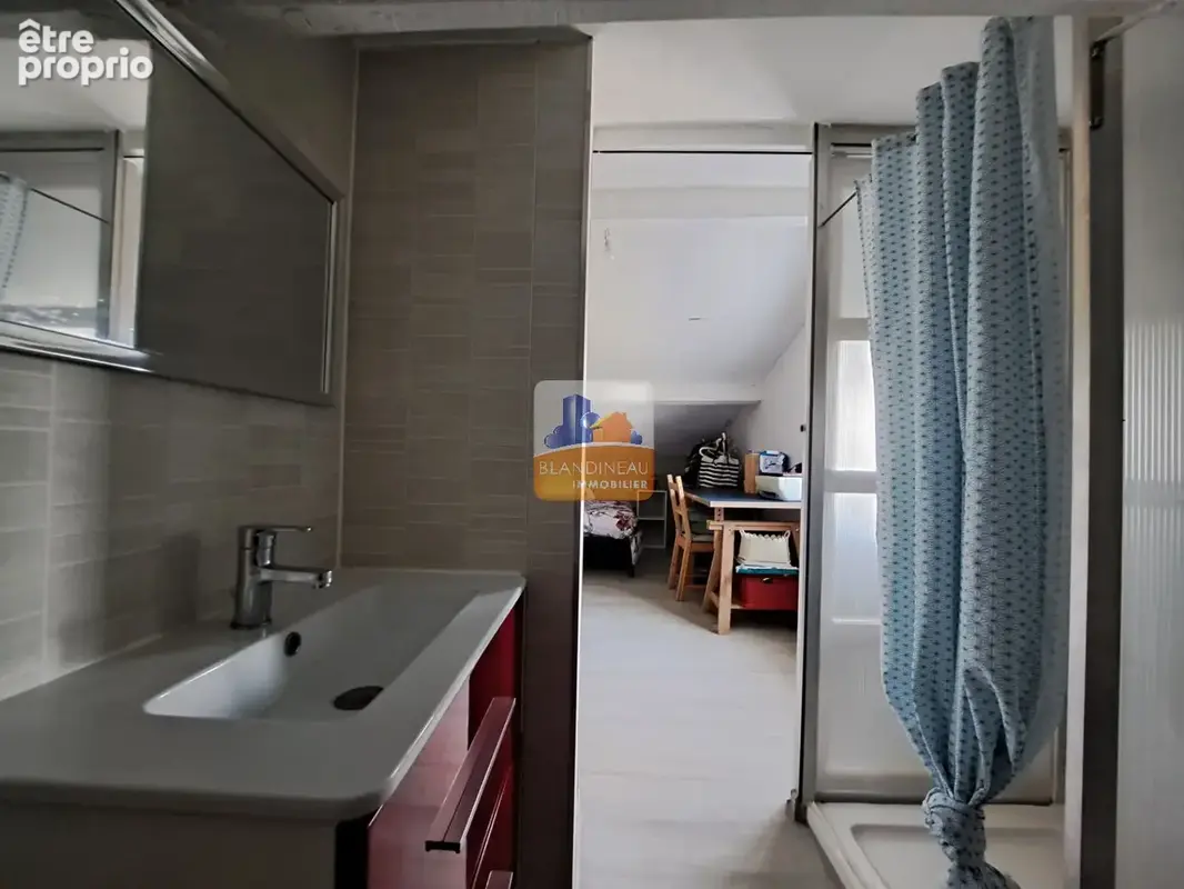 BRAINS Maison  4 CHAMBRES  92 m2  et 101 m² au sol - photo 10