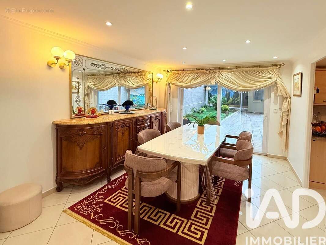 Photo 2 - Maison à BONNEUIL-SUR-MARNE