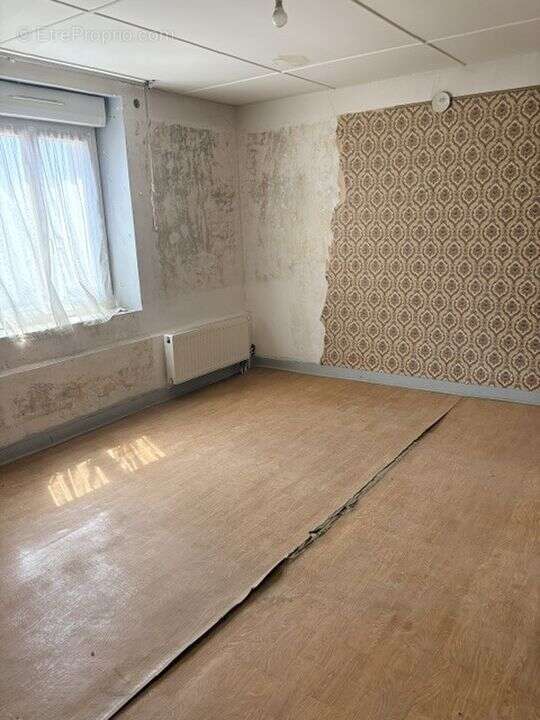 A vendre - granfontaine - maison 167 m² habitables - 357 m² - photo 3
