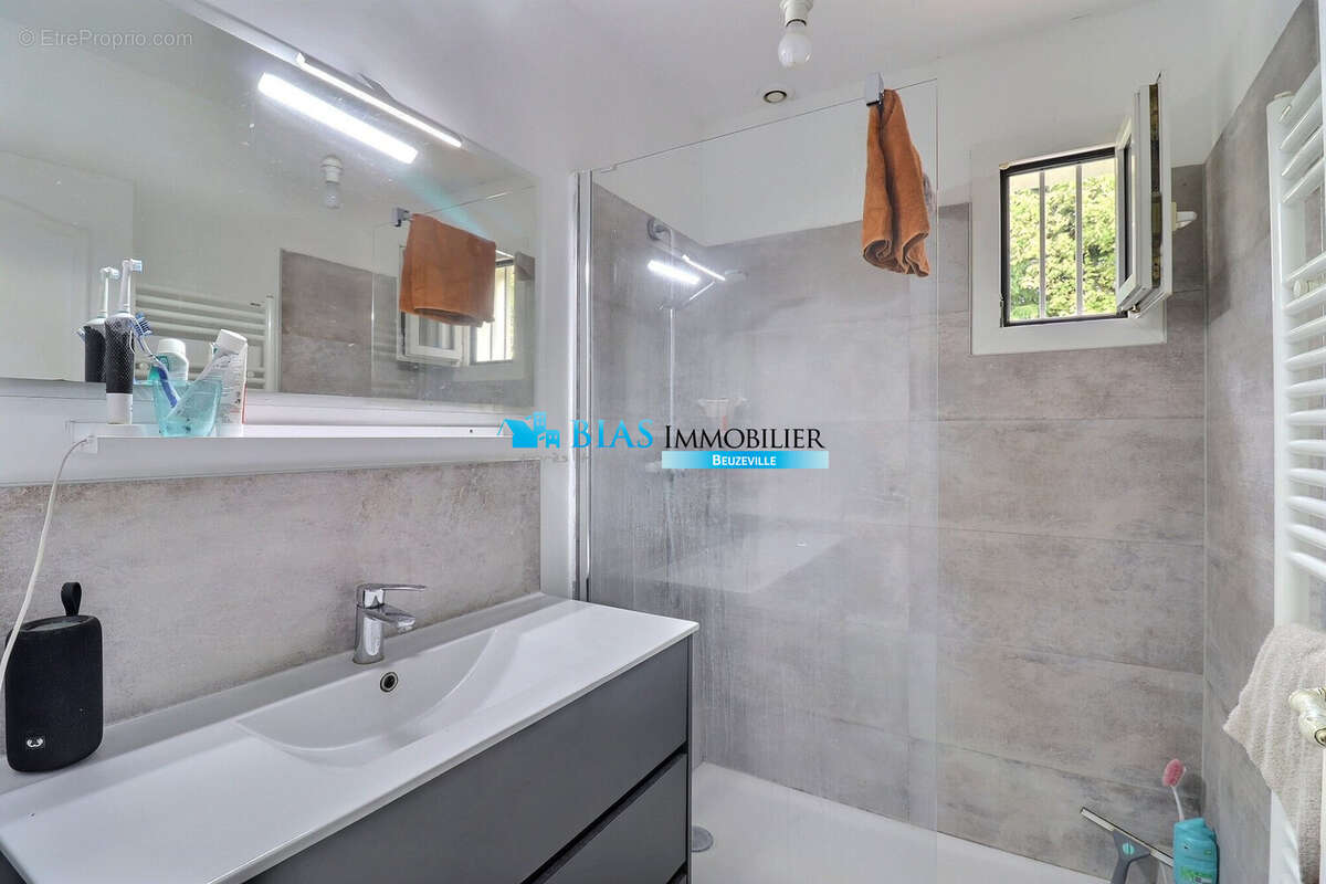 Maison à BEUZEVILLE