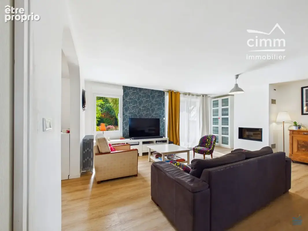 Maison 6 pièces 145 m² à vendre à Longue-Jumelles (49160) - photo 3