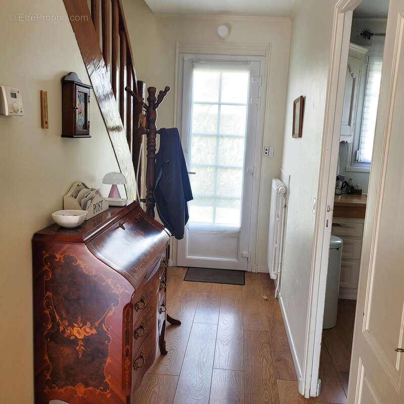 Maison à CIVRY-LA-FORET