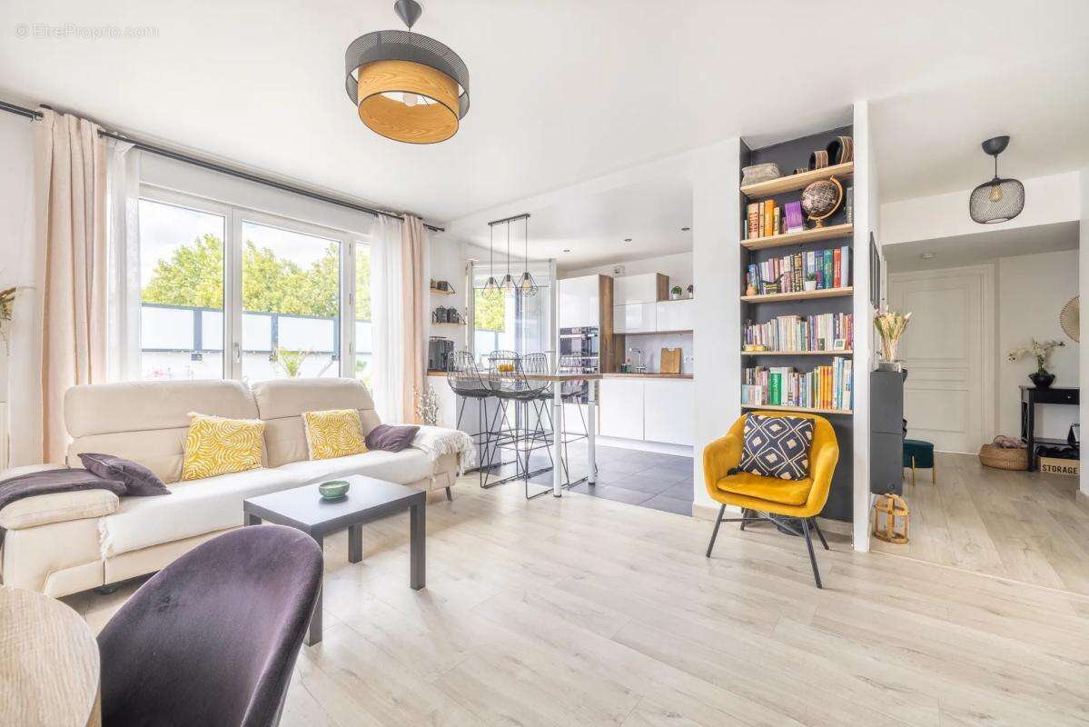 Appartement de 4 pièces de 85 m² à Thiais - photo 4
