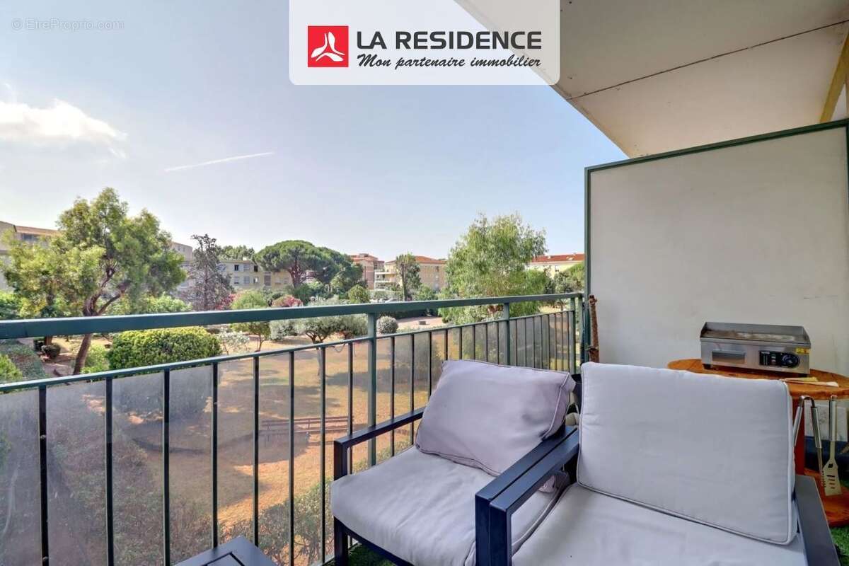 Appartement à FREJUS