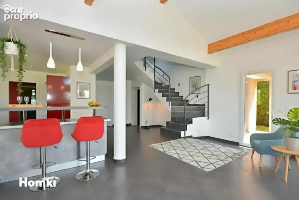 Magnifique Villa d'Architecte de 163 m² – Villeneuve (01480) - photo 3