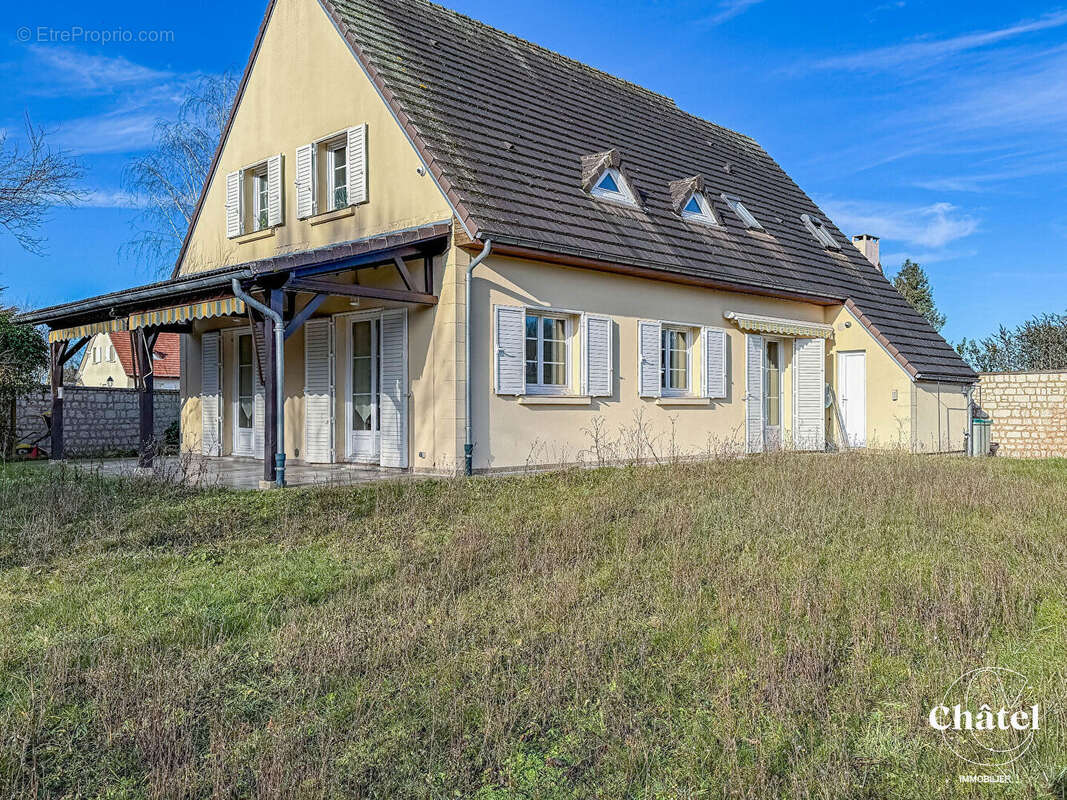 Maison à SAINT-WITZ