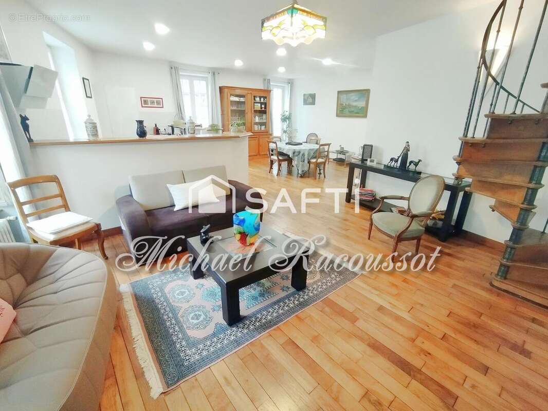 Photo 2 - Appartement à CHALON-SUR-SAONE