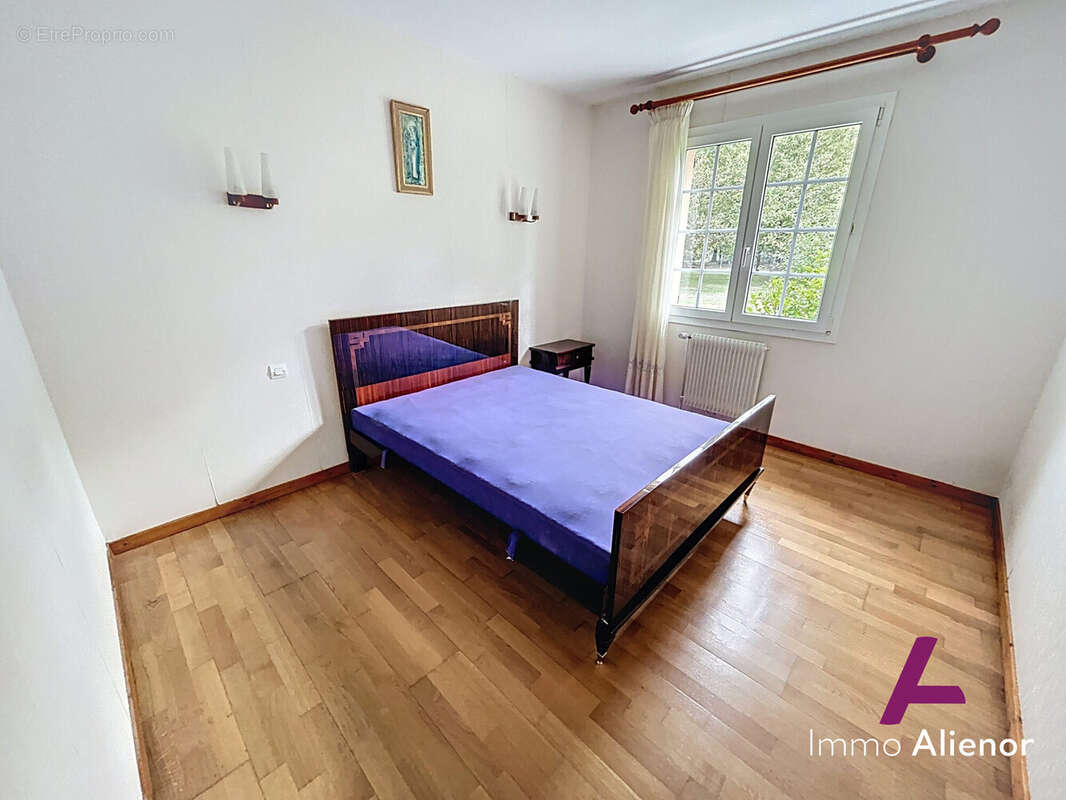 Maison à BELIN-BELIET