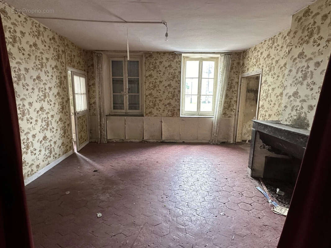 Maison à FONTAINEBLEAU