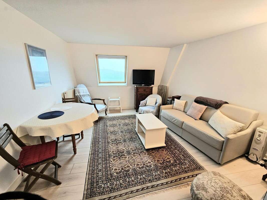 Appartement à TROUVILLE-SUR-MER