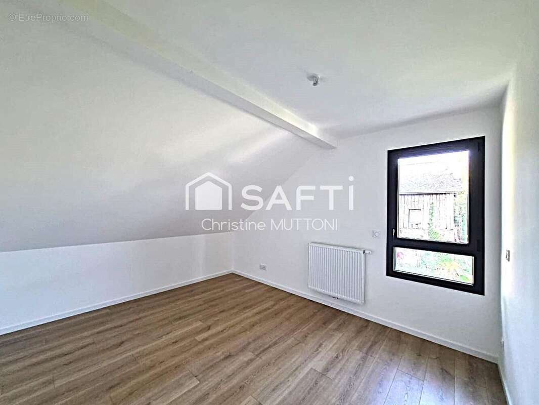 Photo 7 - Maison à CREMPIGNY-BONNEGUETE