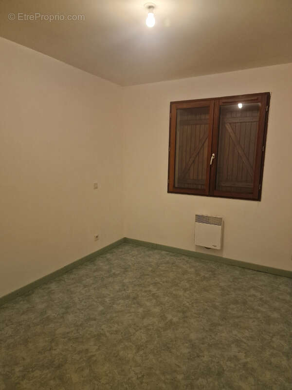 Maison à SAINT-PARDOUX-LA-RIVIERE