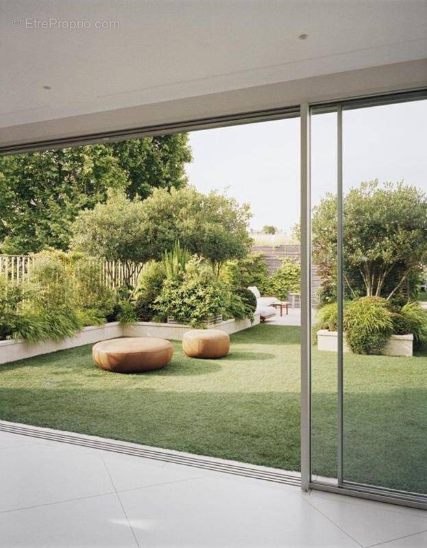 Appartement à LIVRY-GARGAN