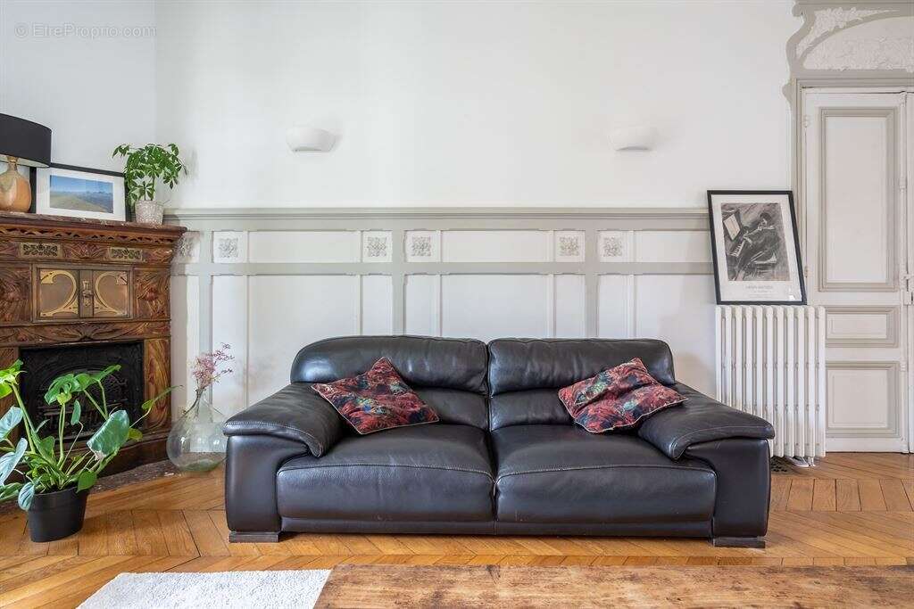 Maison 214 m² à Joinville-Le-Pont  - photo 6