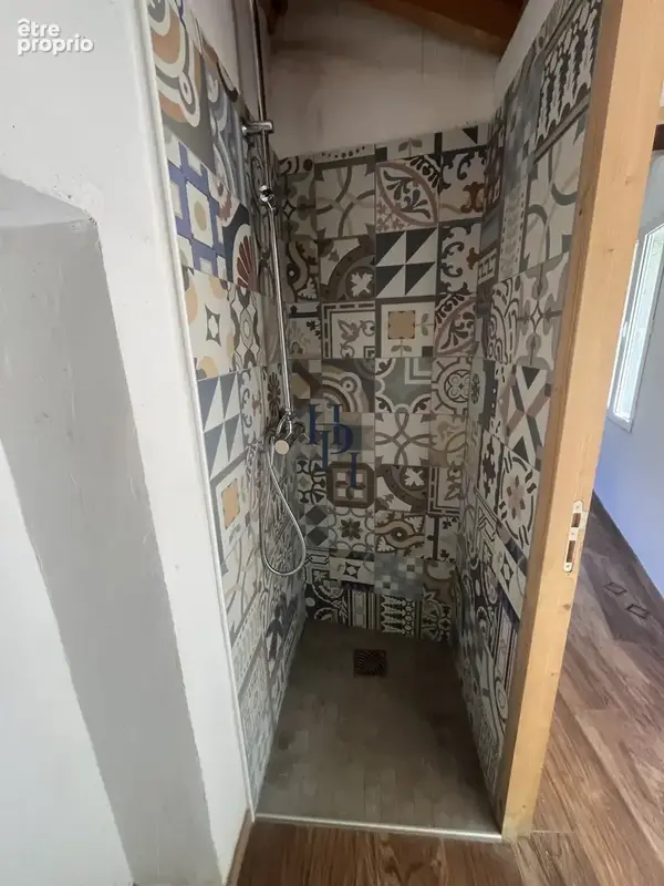 Saint Affrique, Vente maison rénovée avec terrain attenant. - photo 9