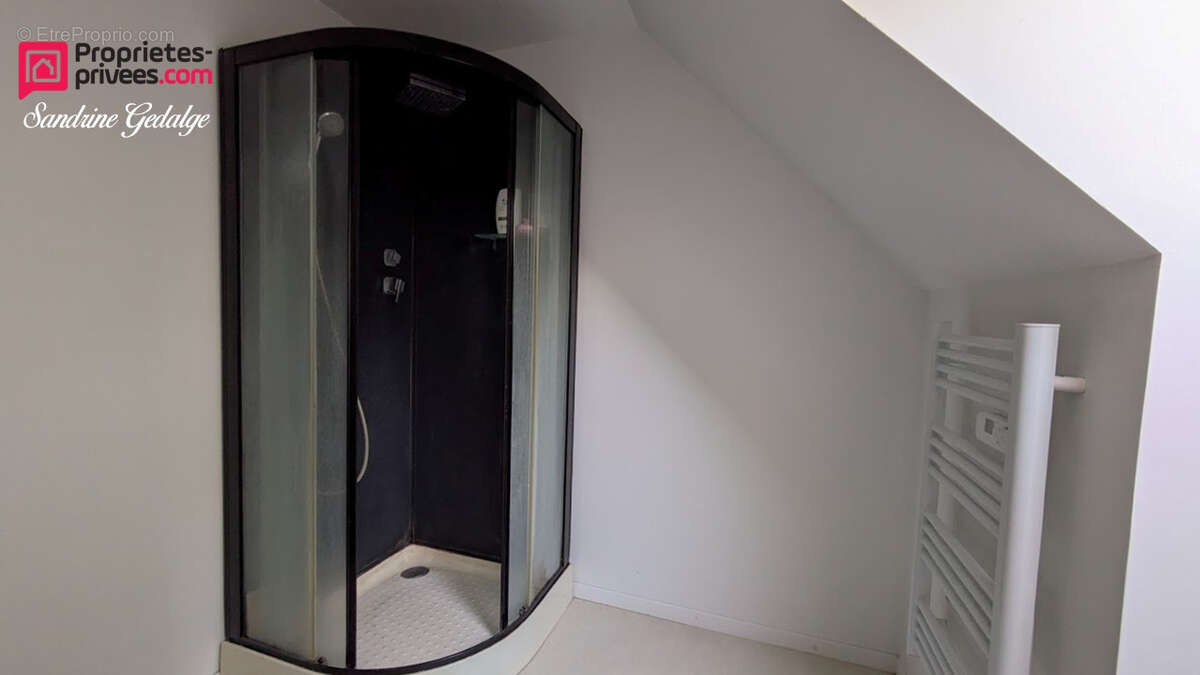 Maison à ONS-EN-BRAY