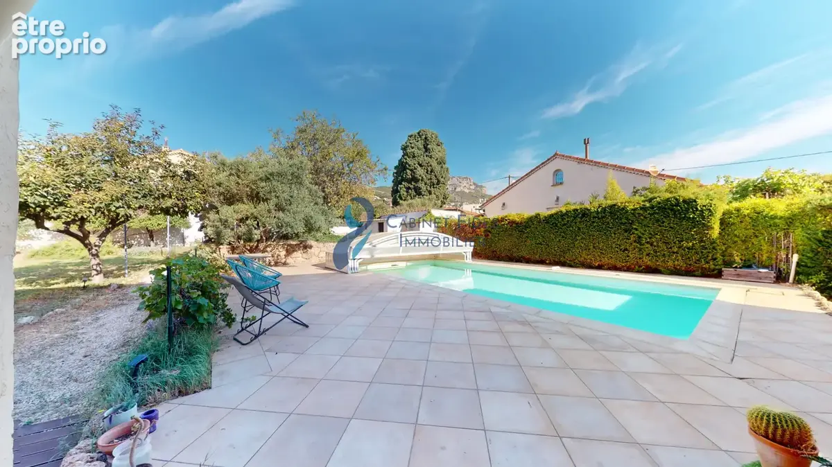Grande maison de caractère avec volumes exceptionnels, parcelle de plus de 1 000 m2 et piscine - photo 3