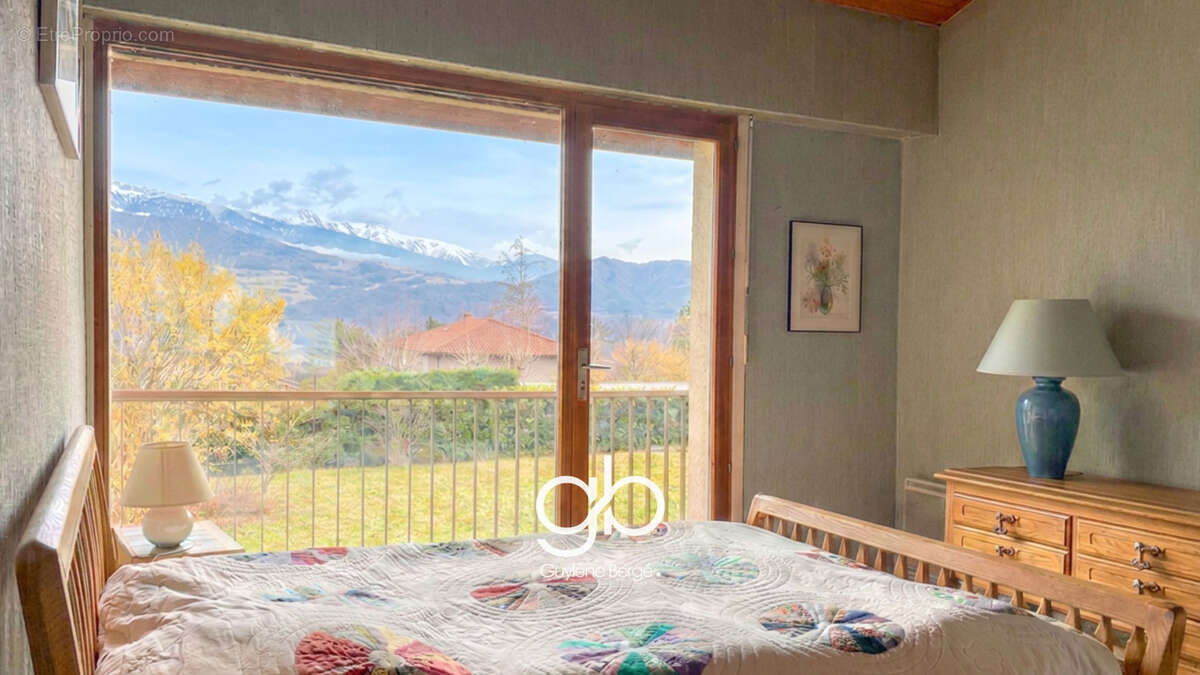Villa d’architecte avec vue panoramique sur belledonne et le vercors   haut meylan - photo 13