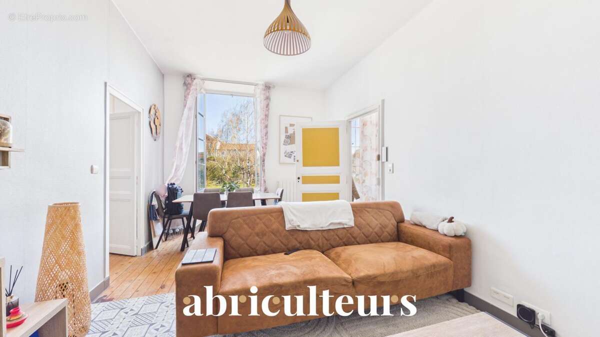 Appartement à SAINT-SAVINIEN