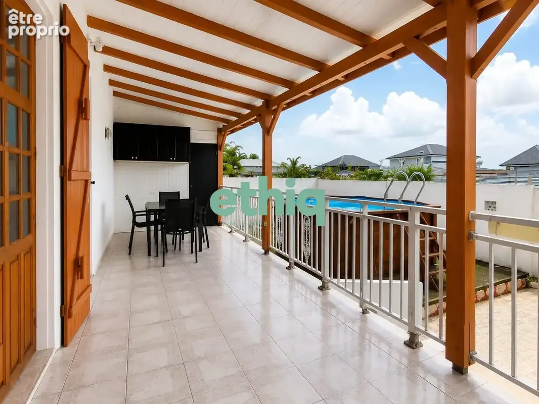 Maison 4 pièces 98 m² à vendre à Baie-Mahault (97122) - photo 5