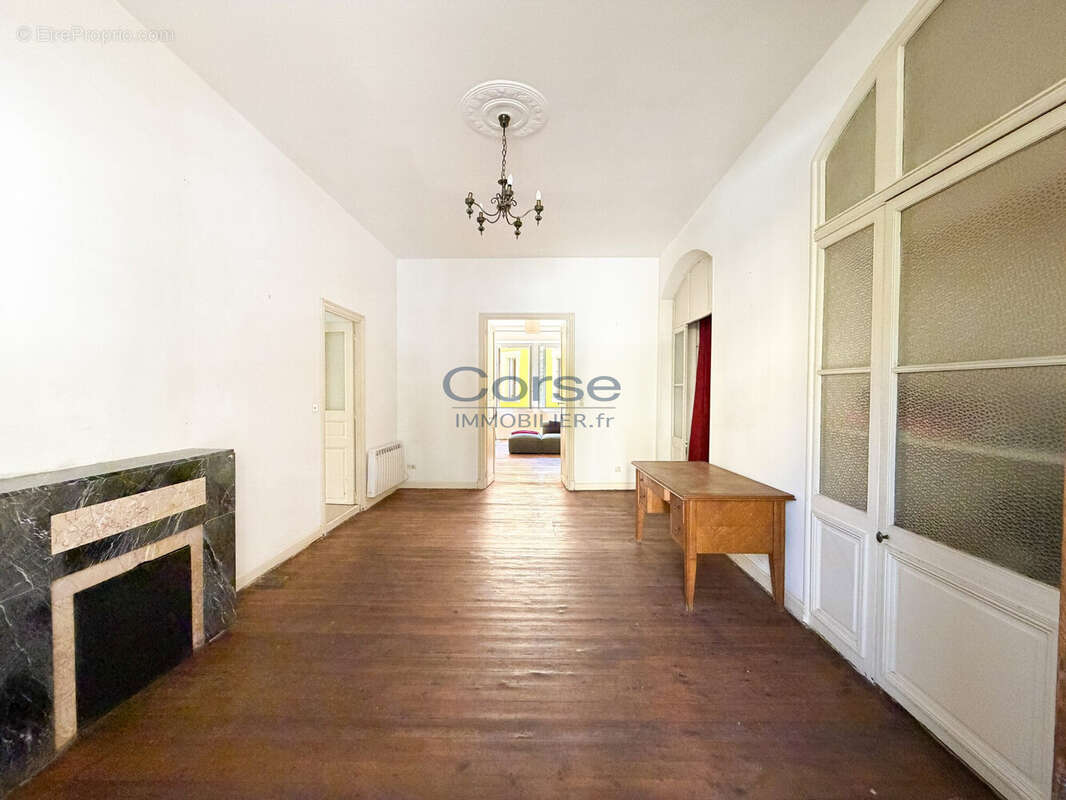 Appartement 193 m² à Ajaccio  - photo 4