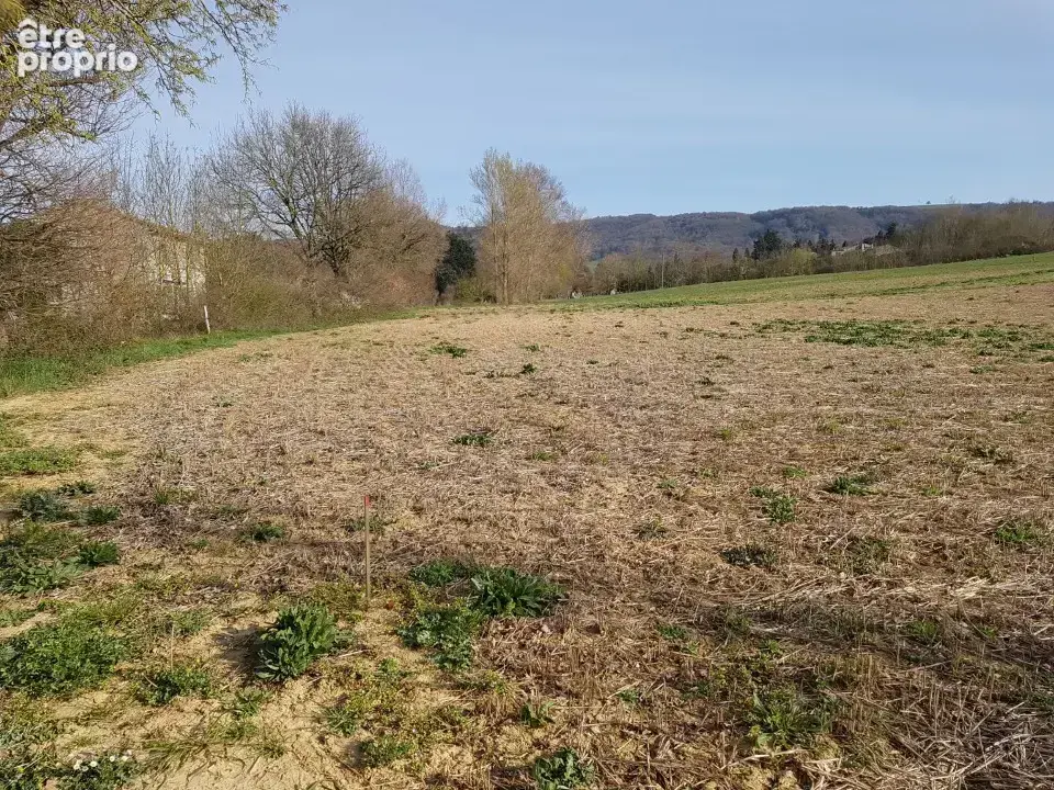 Terrain à VAUDREUILLE