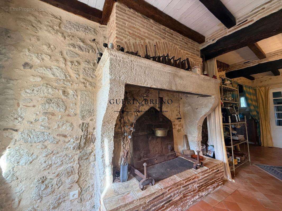 Maison à SAINT-MEARD-DE-GURCON