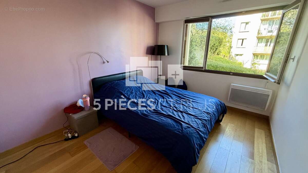 Appartement à SURESNES