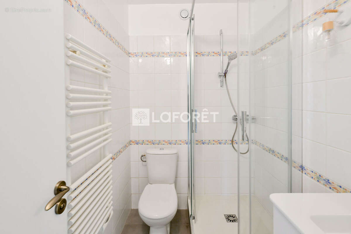 Appartement à PARIS-20E