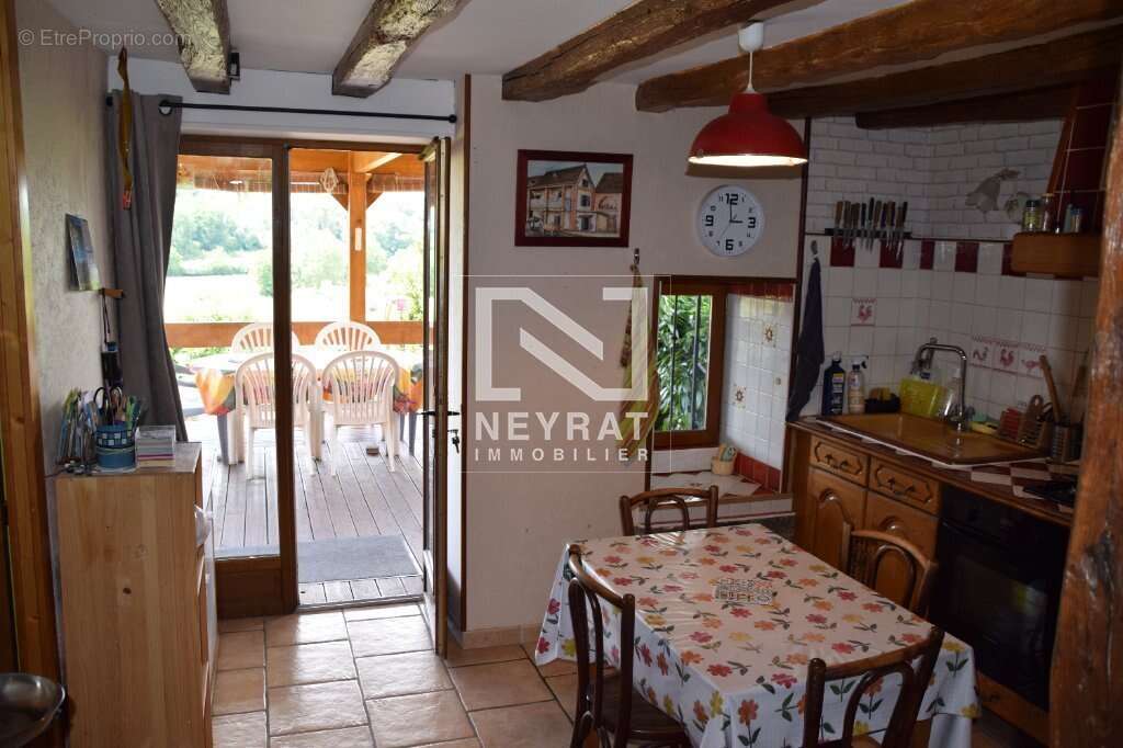 Maison de village 3 chambres, terrain - photo 9