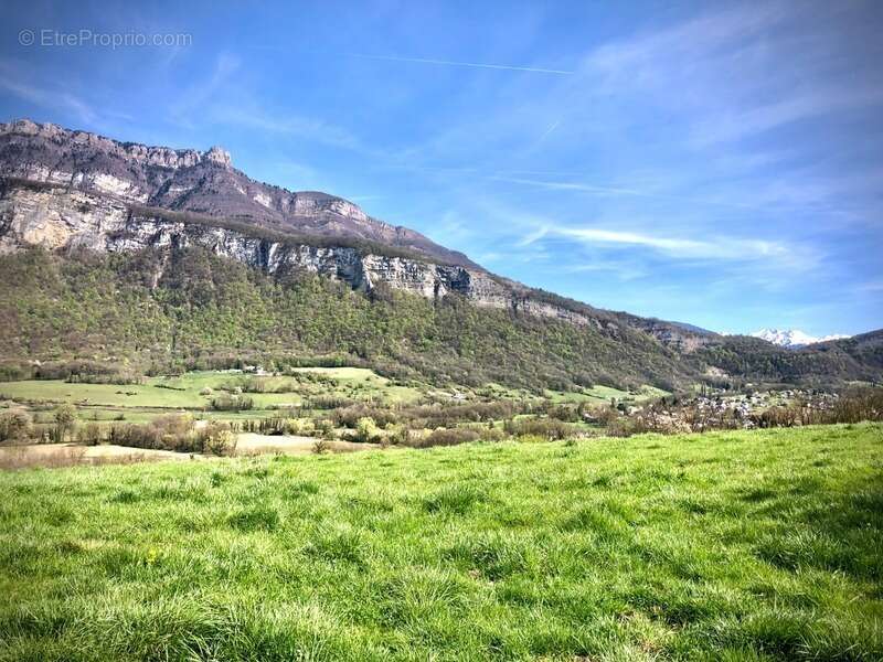 Appartement à SONNAZ