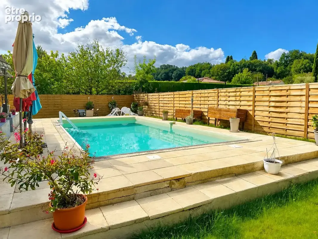 Maison 10 pièces 137 m² à vendre à La Sauvetat-Du-Dropt (47800) - photo 2