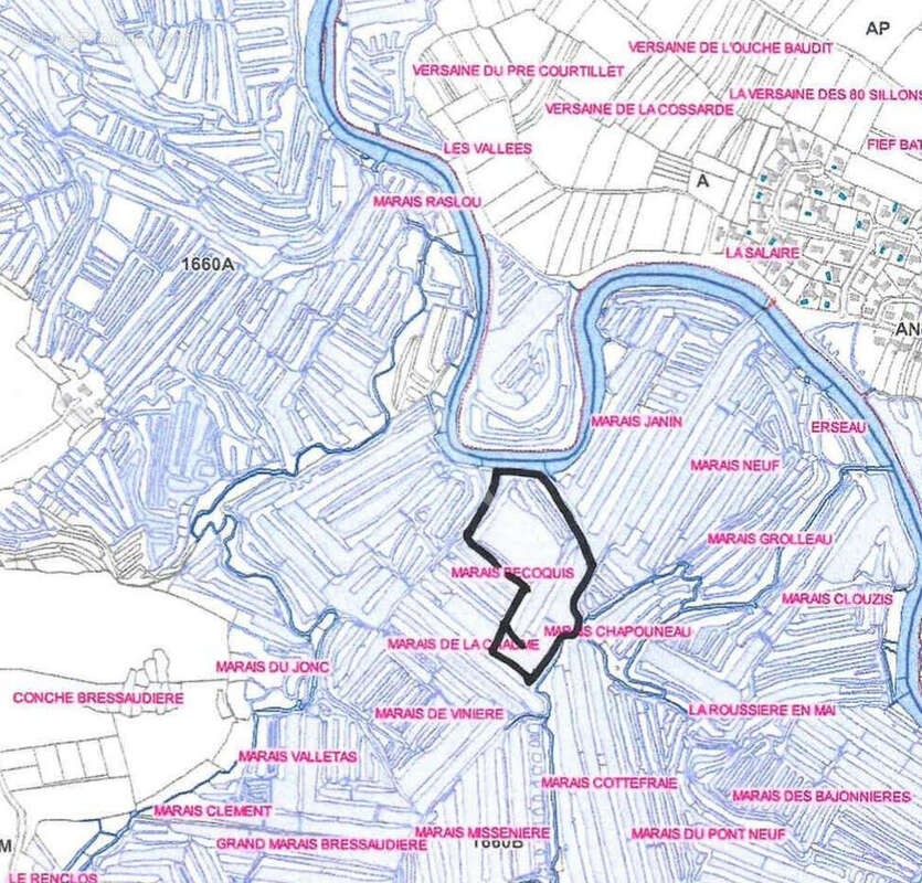 Terrain à LES SABLES-D&#039;OLONNE