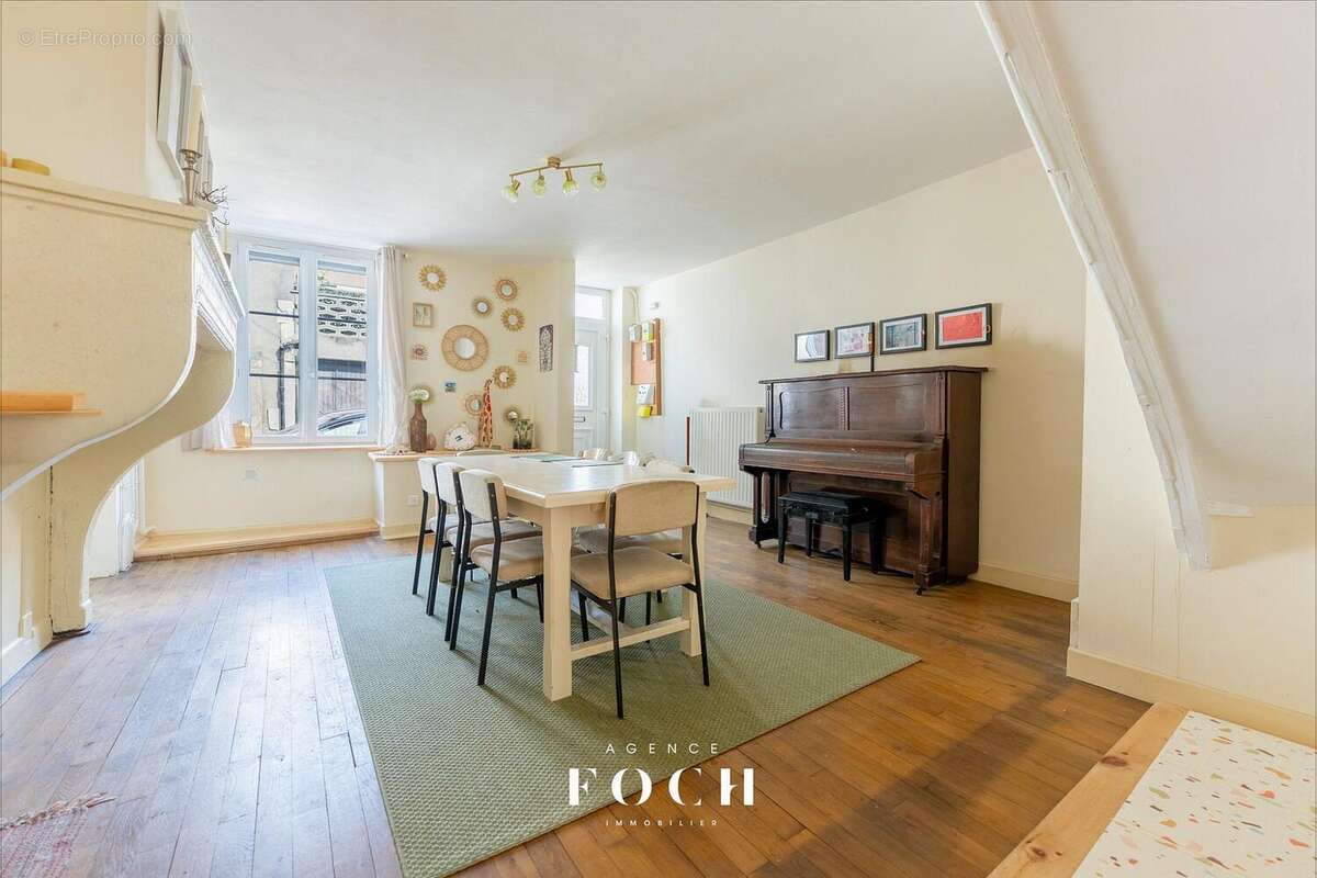 Maison 125 m² à Foug  - photo 3