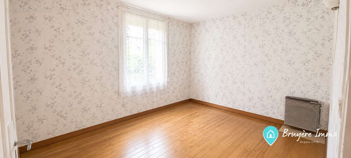 Maison 68 m² à Aubenton  - photo 4