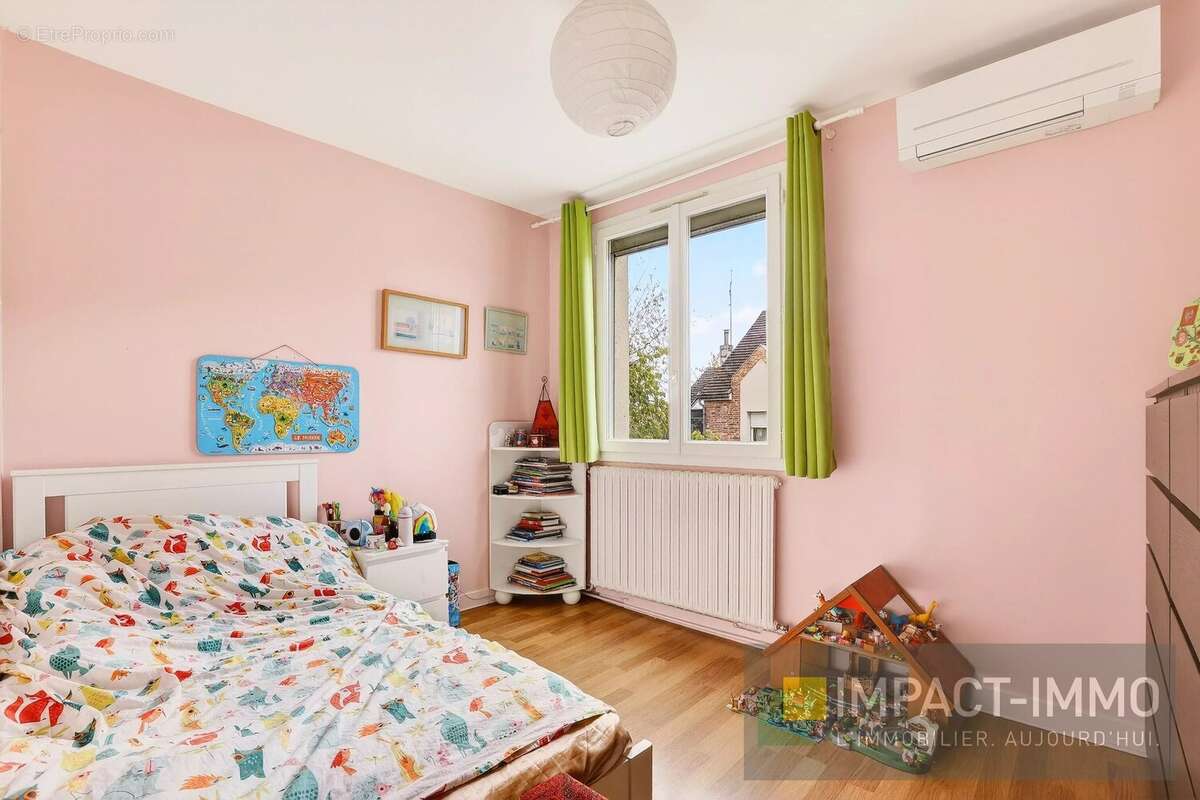 Maison à RUEIL-MALMAISON