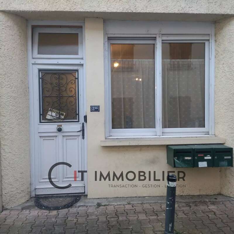 Appartement à LA TOUR-DU-PIN